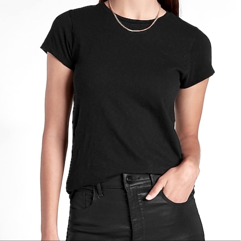 Black Express skimming crew neck tee